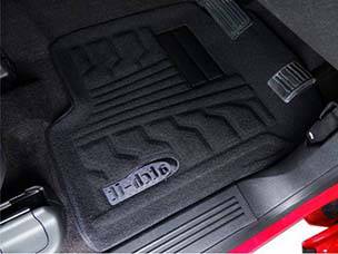 Lund Floor Mats Realtruck