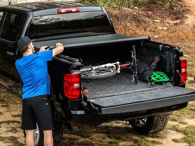 Toyota Tacoma Tonneau Covers | RealTruck