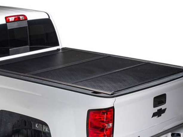 UnderCover Flex vs Ultra Flex Bed Cover Comparison | RealTruck