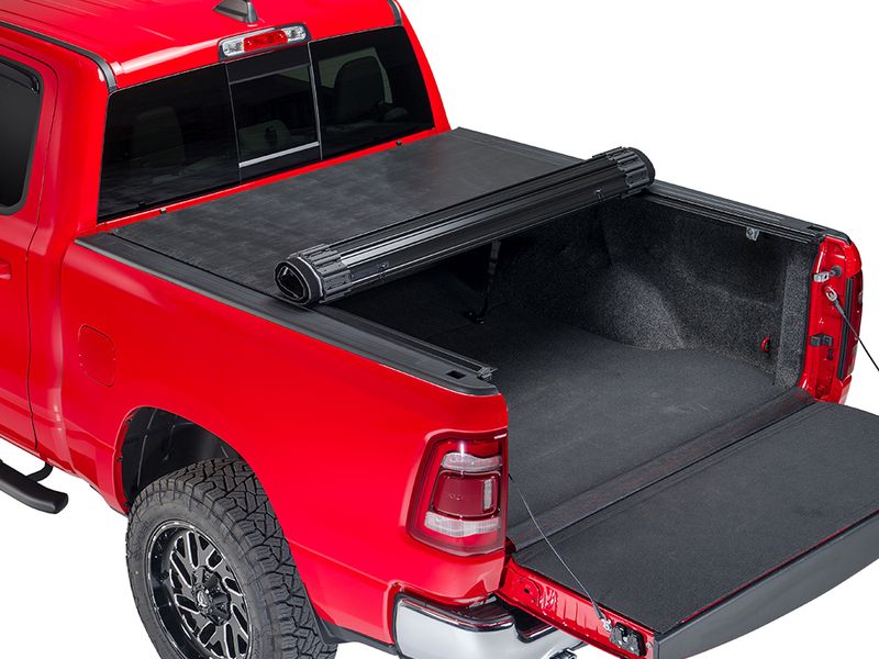 Gator "Pro" Premium Tri-Fold Tonneau Cover (fits) 2015 ...