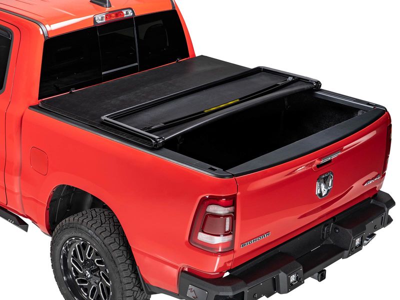 Gxt 61502 Atc 22440204 Gator Sfx Tri Fold Tonneau Cover Gator Covers