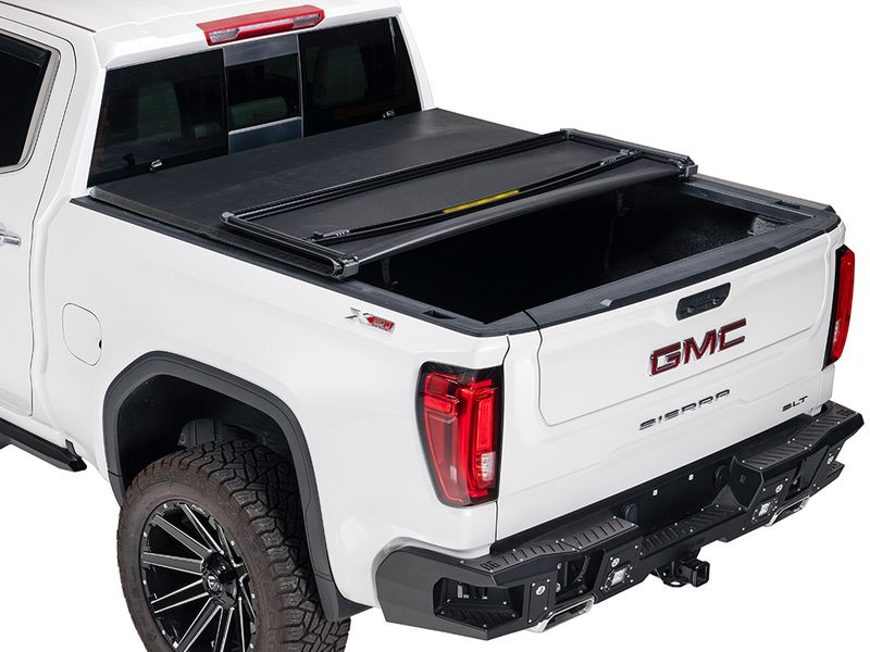 Gator "Pro" Premium Tri-Fold Tonneau Cover (fits) 2015 ...