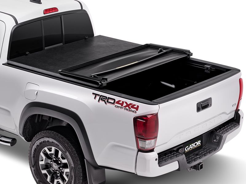 Gxt-61409 Gator Sfx Tri-fold Tonneau Cover 