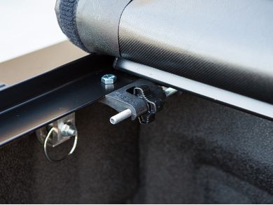 Ionic Se Roll Up Tonneau Cover Tonneau Covers World