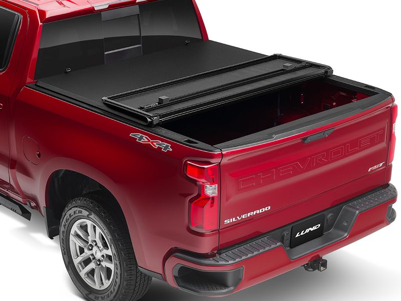 Lund Hard Fold Tonneau Cover | RealTruck